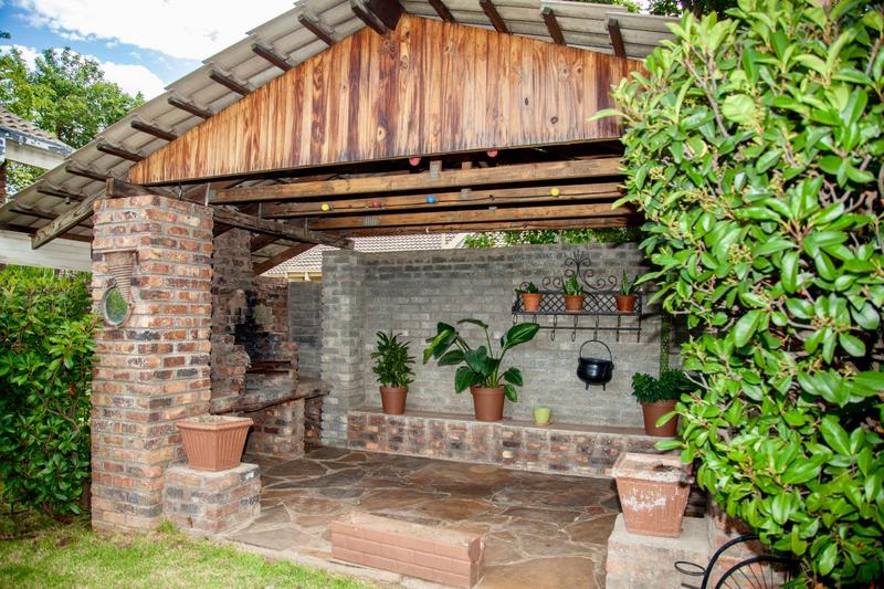 5 Bedroom Property for Sale in Douglas Northern Cape